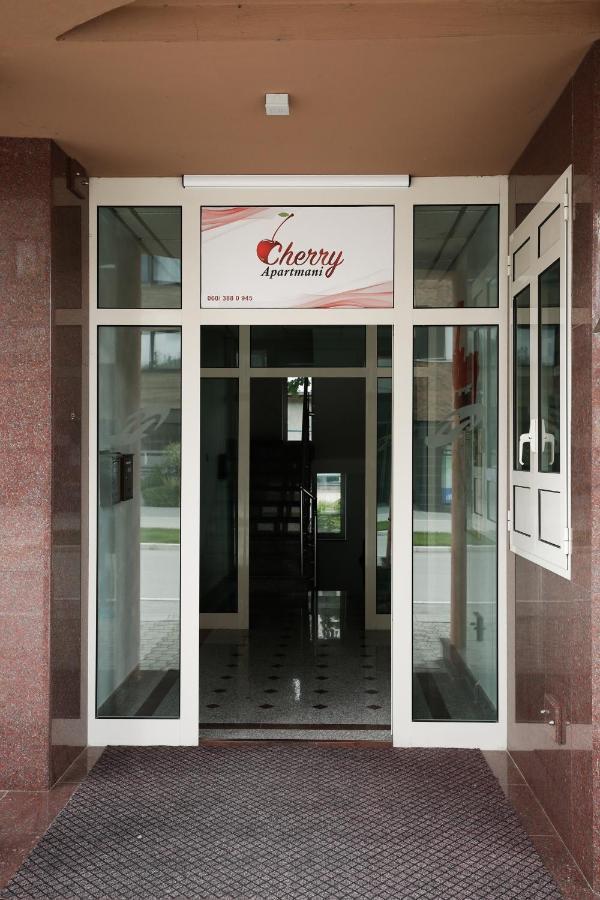 Cherry Apartmani Gornji Milanovac Luaran gambar